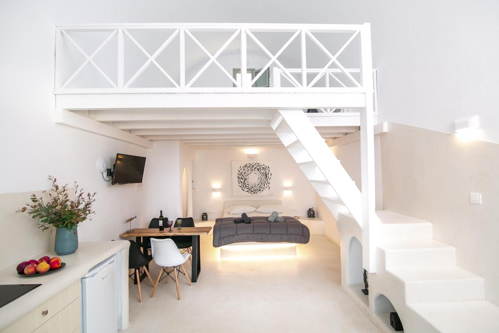 Shades Of White Villas Emporio  ภายนอก รูปภาพ