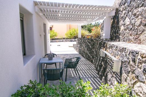 Shades Of White Villas Emporio  ห้อง รูปภาพ