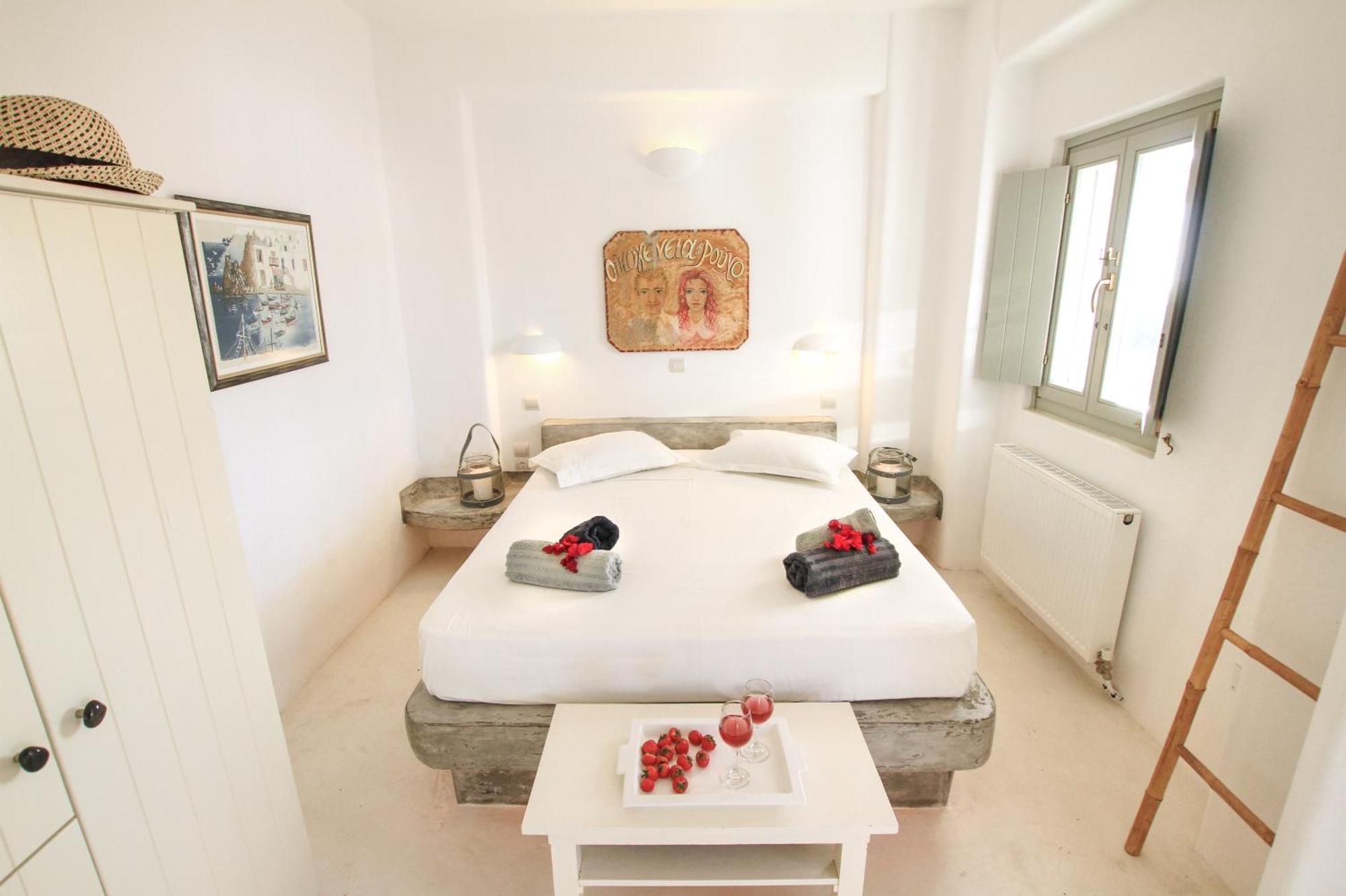 Shades Of White Villas Emporio  ภายนอก รูปภาพ